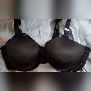 Vanity Fair 76380 Black Underwire Lightly Padded Bra 44D